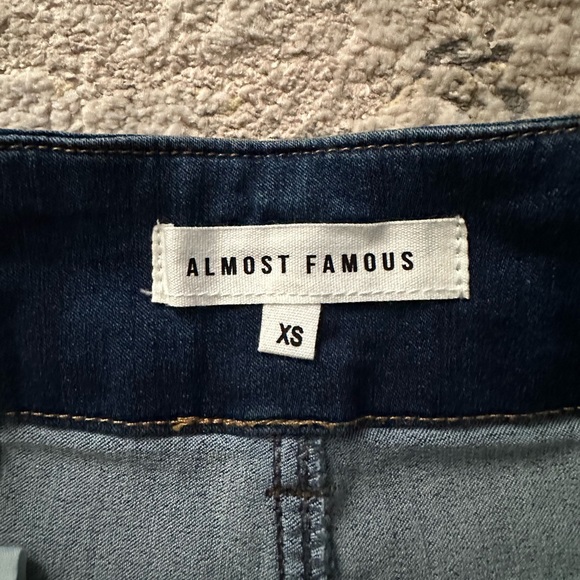 Stretchy Denim Shorts - Picture 5 of 8